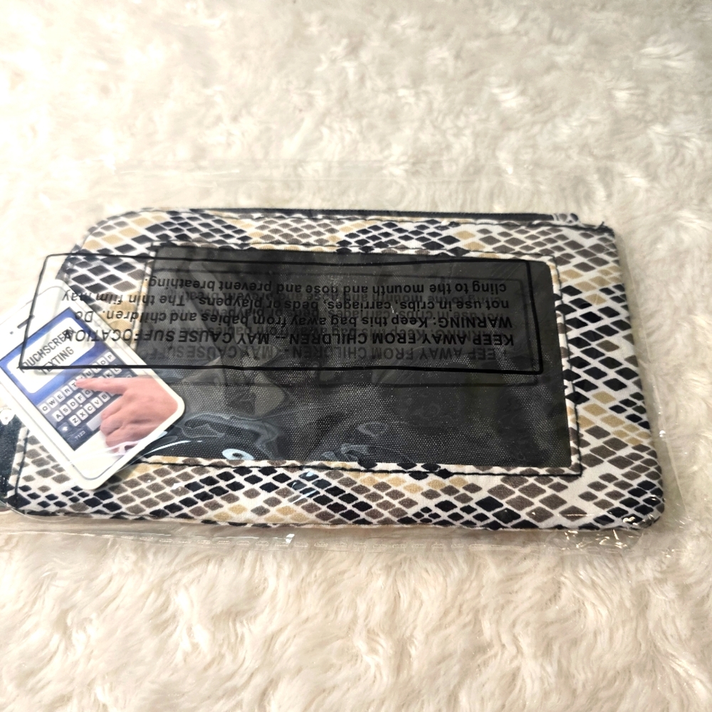 Charm 14 Cellphone Wallet Holder with Touchscreen Texting